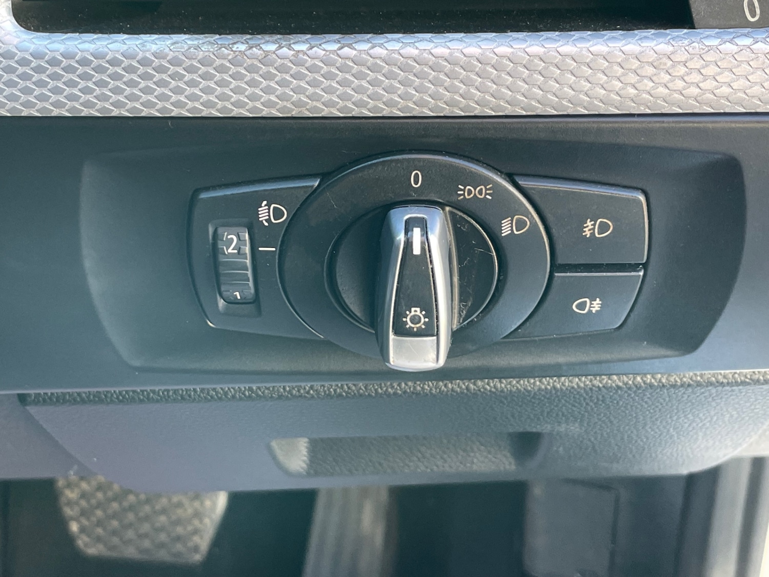 Used BMW 3 Series 2010 for sale - 75963294: Photo 31