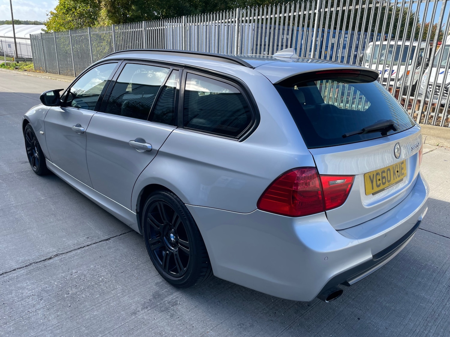 Used BMW 3 Series 2010 for sale - 75963294: Photo 5