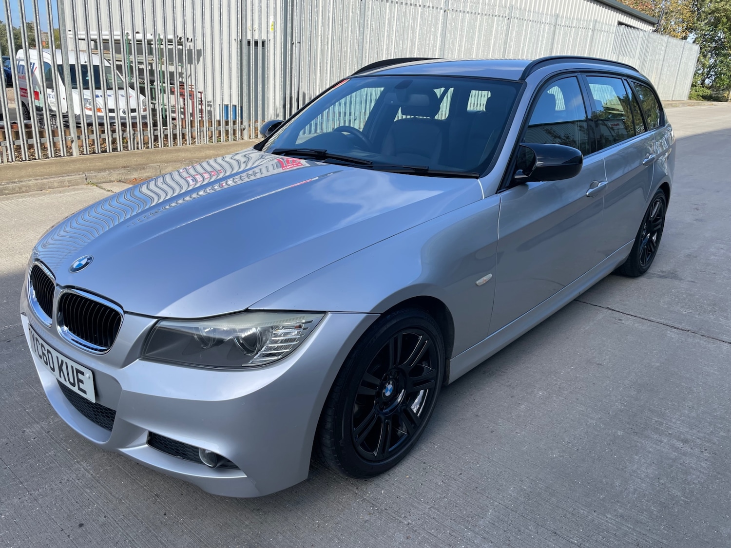 Used BMW 3 Series 2010 for sale - 75963294: Photo 7