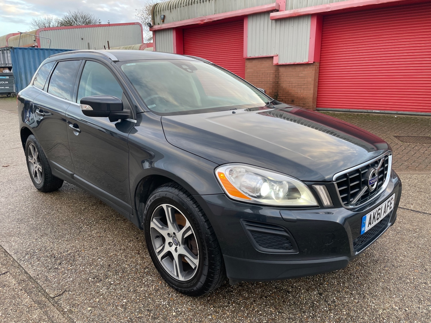 Used Volvo XC60 2011 for sale - 76416397: Photo 1