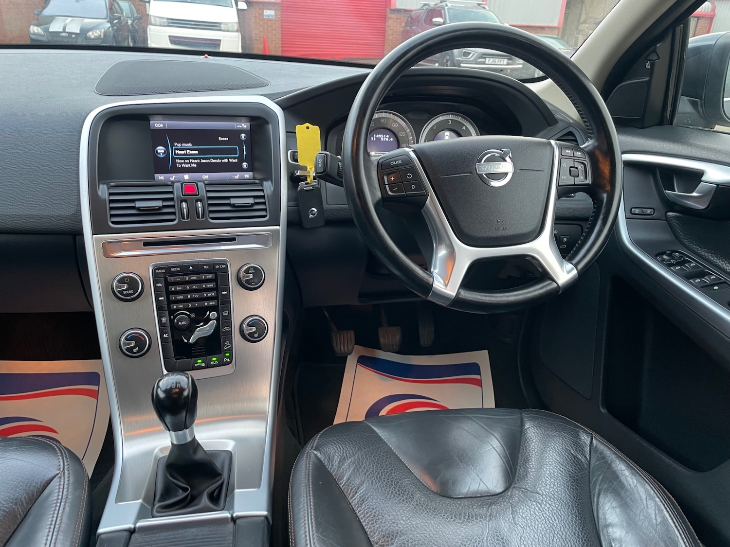 Used Volvo XC60 2011 for sale - 76416397: Photo 22