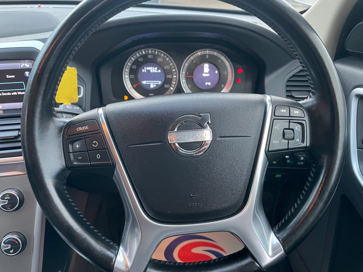 Used Volvo XC60 2011 for sale - 76416397: Photo 26