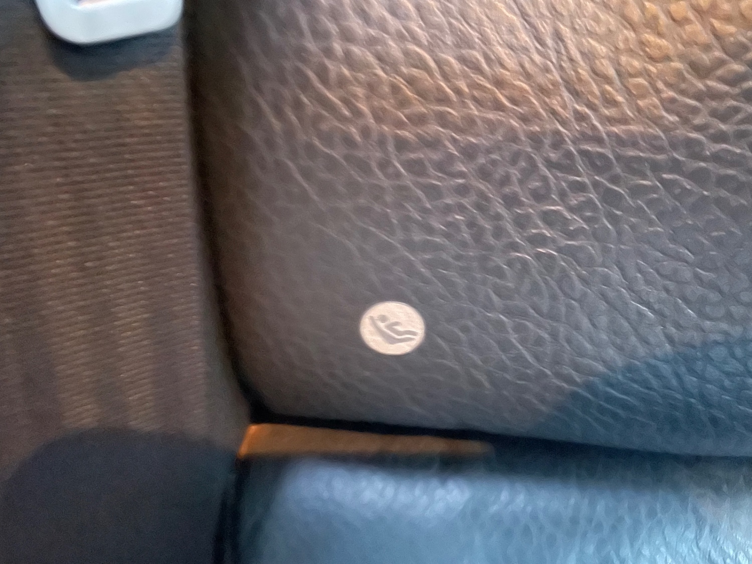 Used Volvo XC60 2011 for sale - 76416397: Photo 34