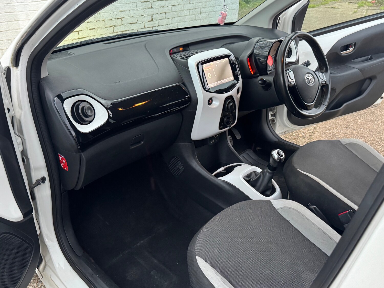 Used Toyota AYGO 2016 for sale - 78141015: Photo 12