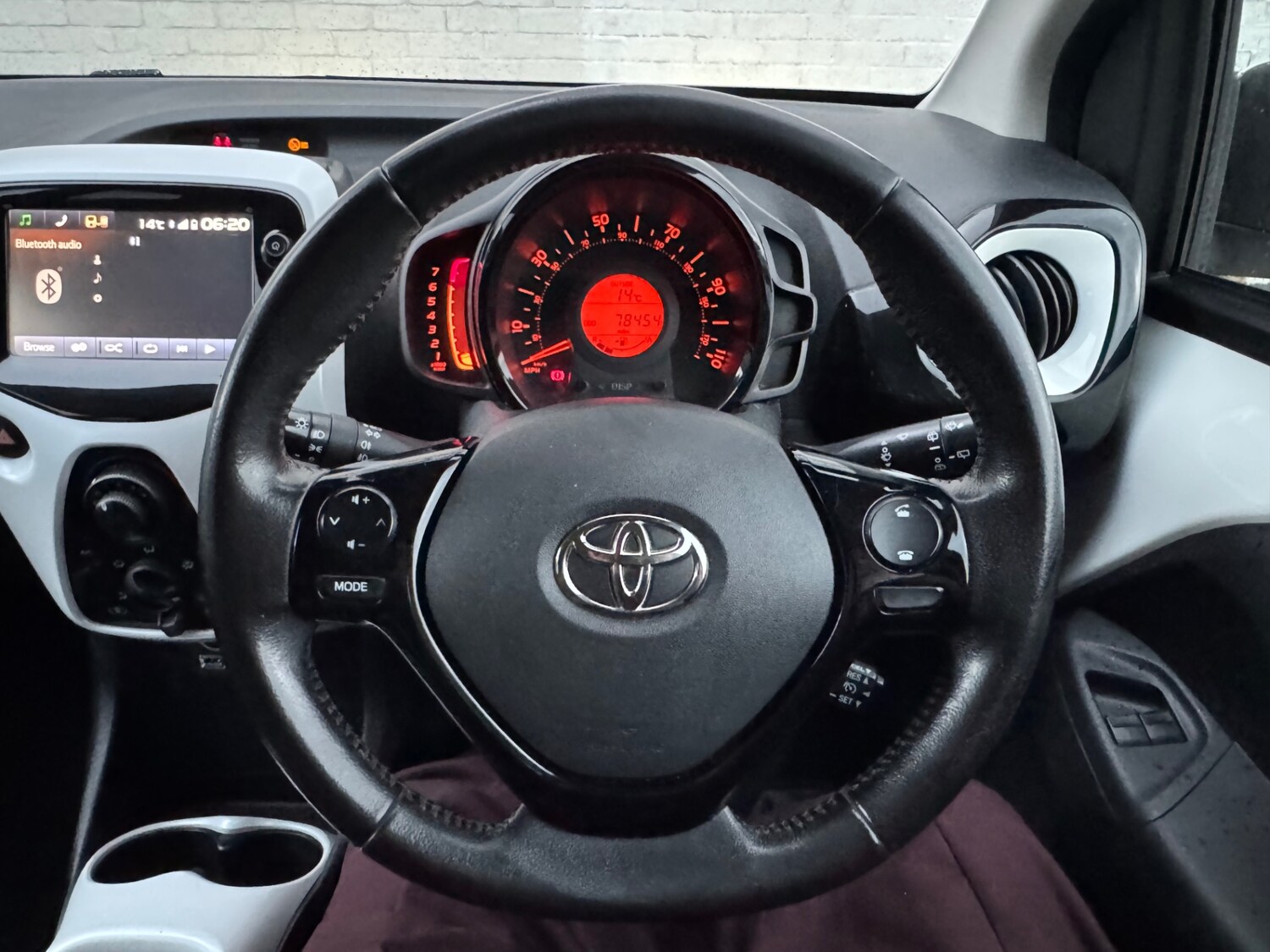Used Toyota AYGO 2016 for sale - 78141015: Photo 16