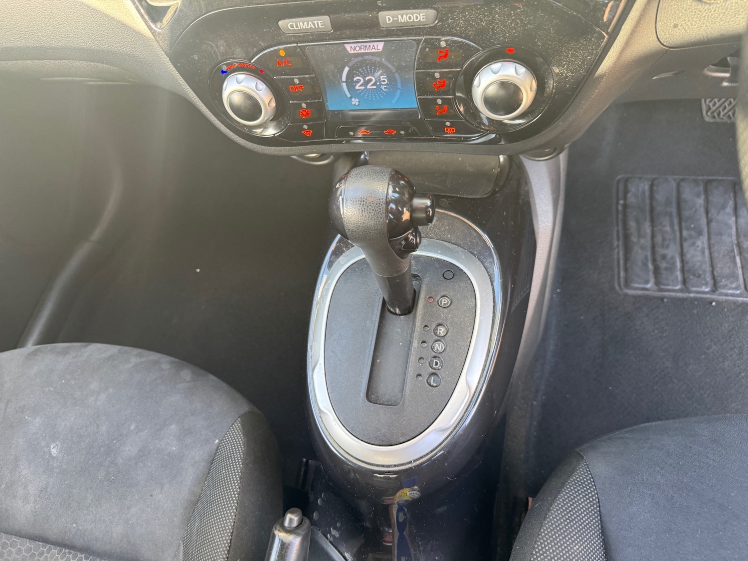 Used Nissan Juke 2015 for sale - 78055698: Photo 12