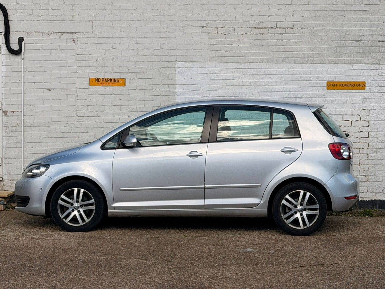 Used Volkswagen Golf Plus 2011 for sale - 78141051: Photo 7