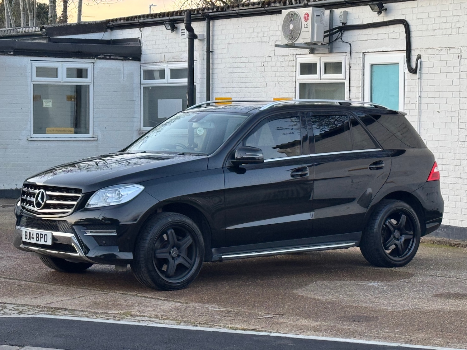 Used Mercedes-Benz M Class 2014 for sale - 78018727: Photo 3