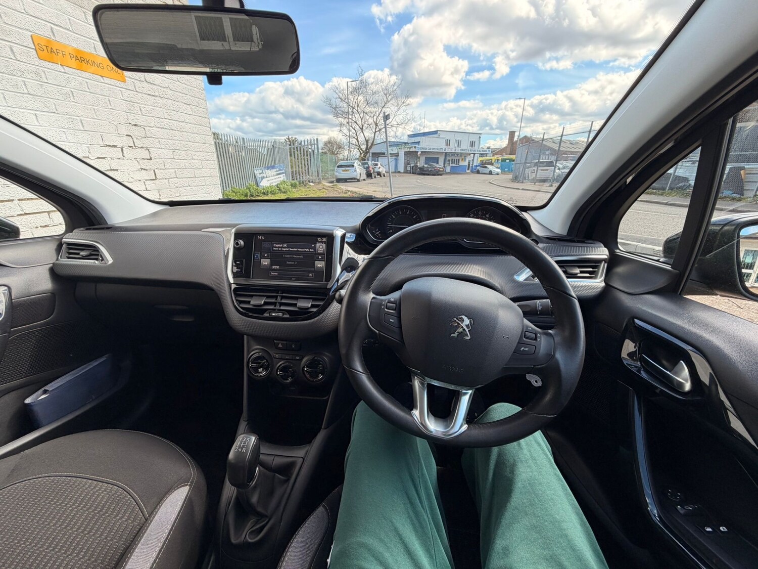 Used Peugeot 208 2016 for sale - 78141047: Photo 15