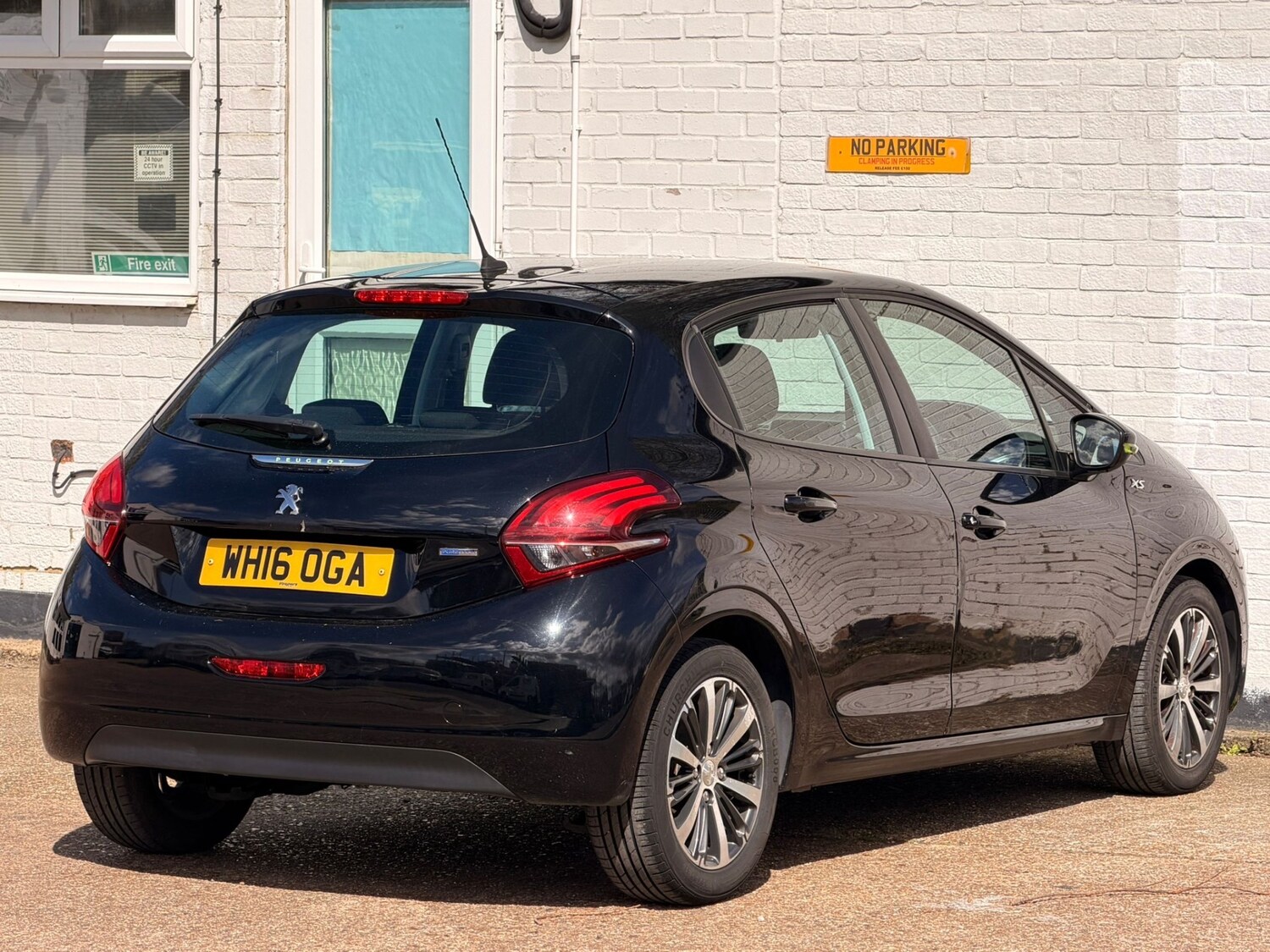 Used Peugeot 208 2016 for sale - 78141047: Photo 6