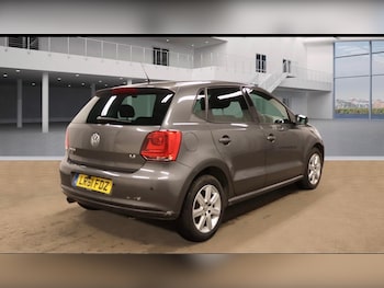 Used Volkswagen Polo 2011 for sale - 78055710: Photo