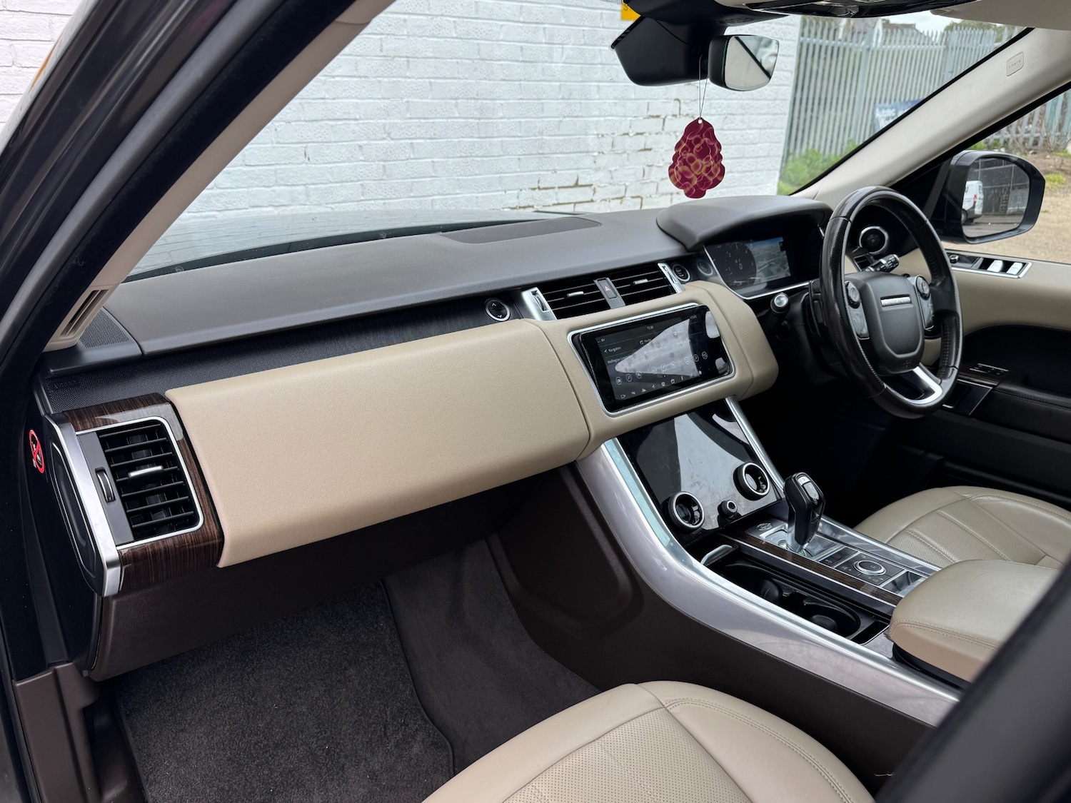 Used Land Rover Range Rover Sport 2018 for sale - 78061052: Photo 17