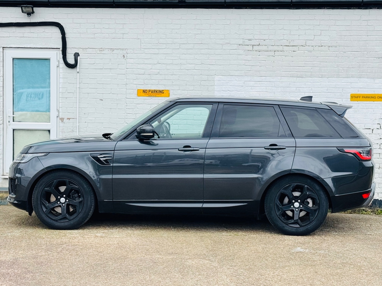 Used Land Rover Range Rover Sport 2018 for sale - 78061052: Photo 6