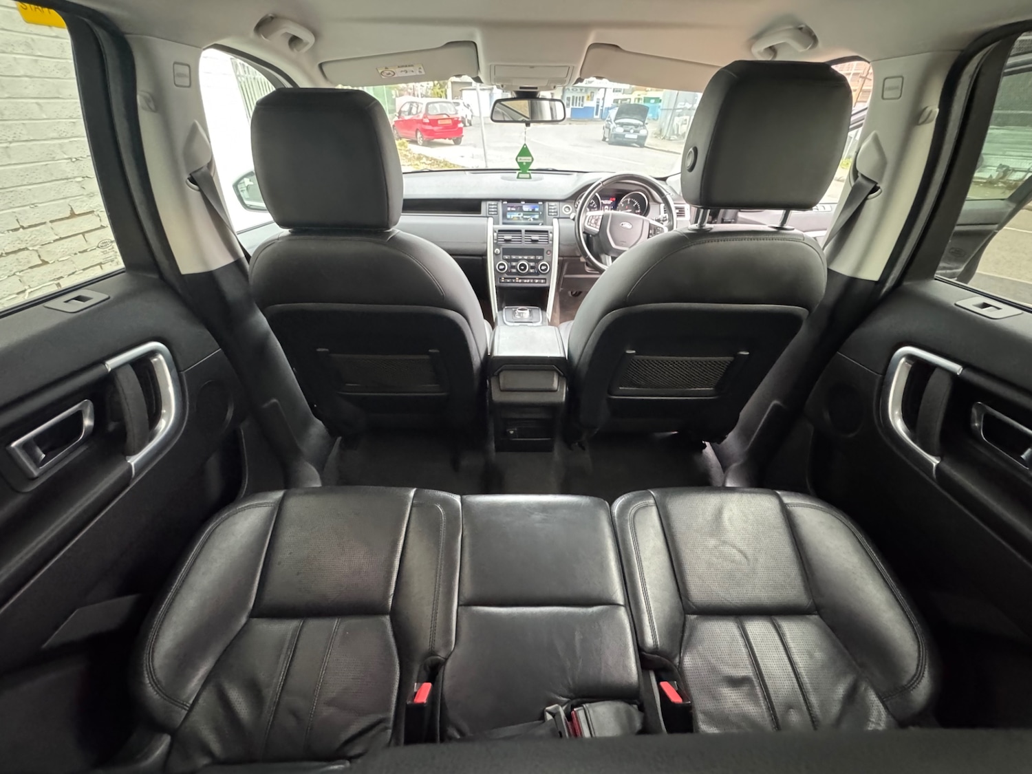 Used Land Rover Discovery Sport 2016 for sale - 78213877: Photo 13