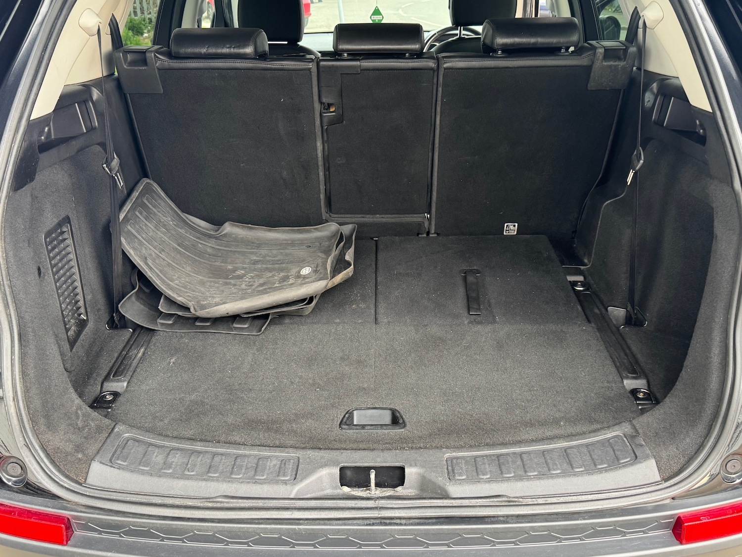 Used Land Rover Discovery Sport 2016 for sale - 78213877: Photo 16