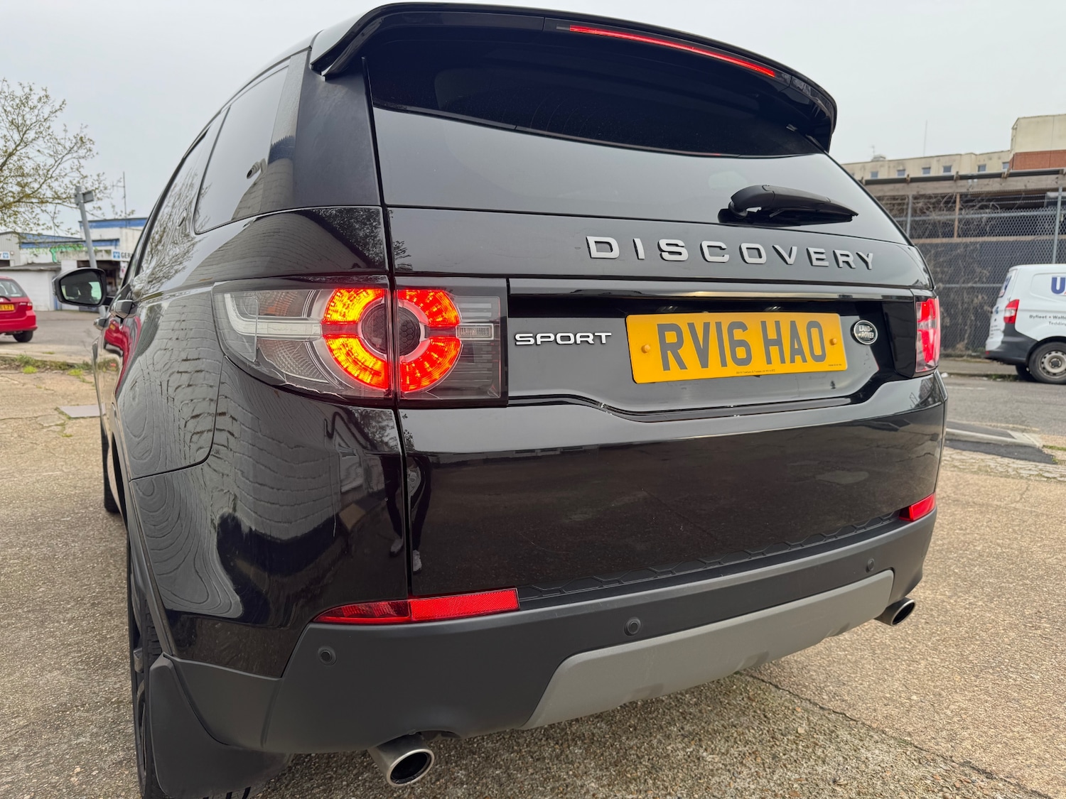 Used Land Rover Discovery Sport 2016 for sale - 78213877: Photo 25