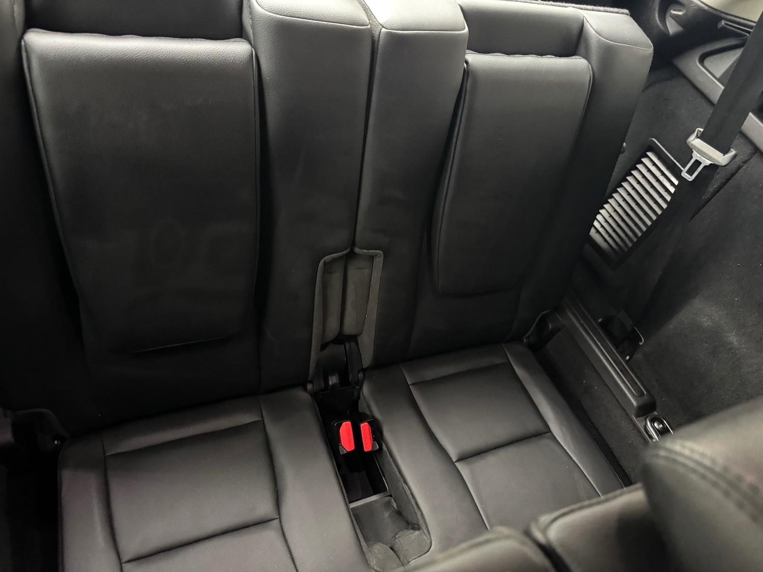 Used Land Rover Discovery Sport 2016 for sale - 78213877: Photo 9