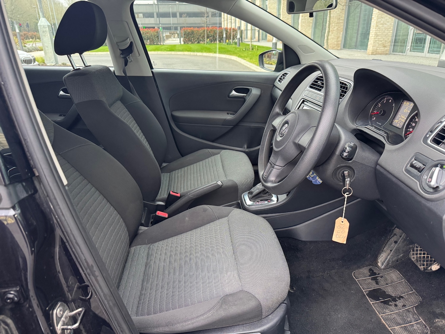 Used Volkswagen Polo 2011 for sale - 78018657: Photo 14