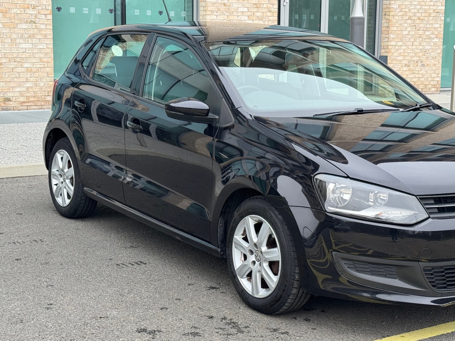 Used Volkswagen Polo 2011 for sale - 78018657: Photo 3