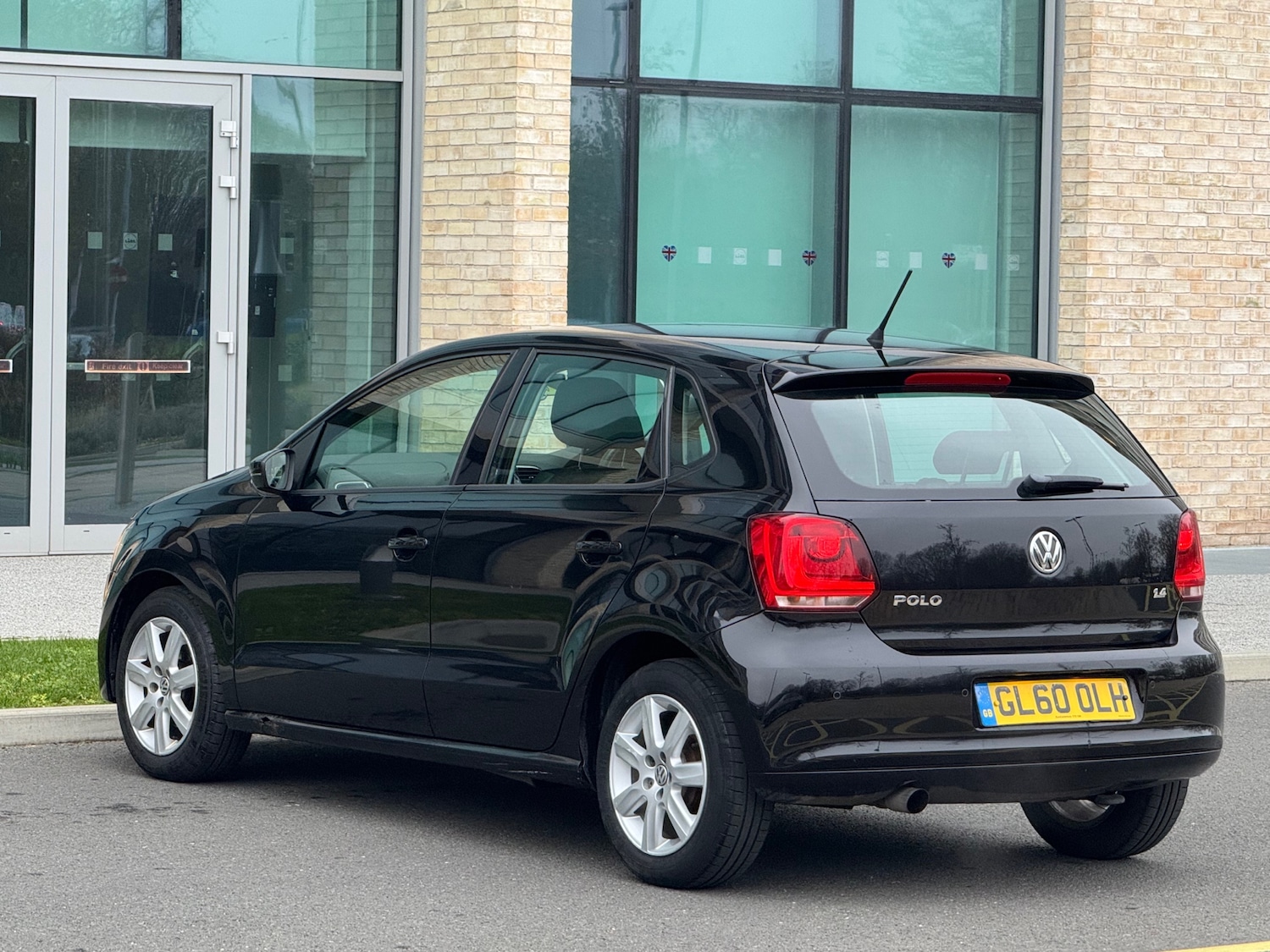 Used Volkswagen Polo 2011 for sale - 78018657: Photo 6