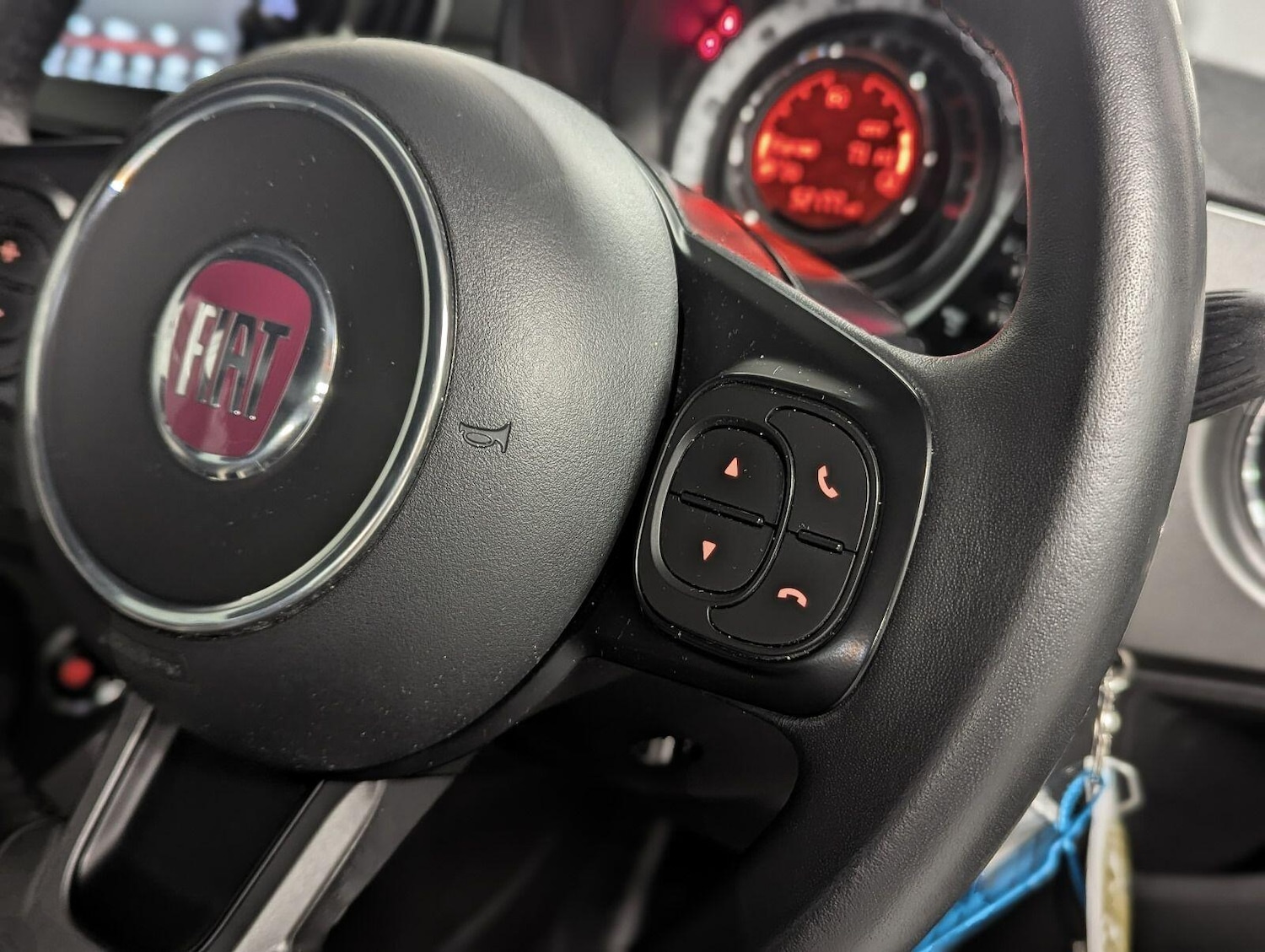 Used Fiat 500 2019 for sale - 76801921: Photo 23