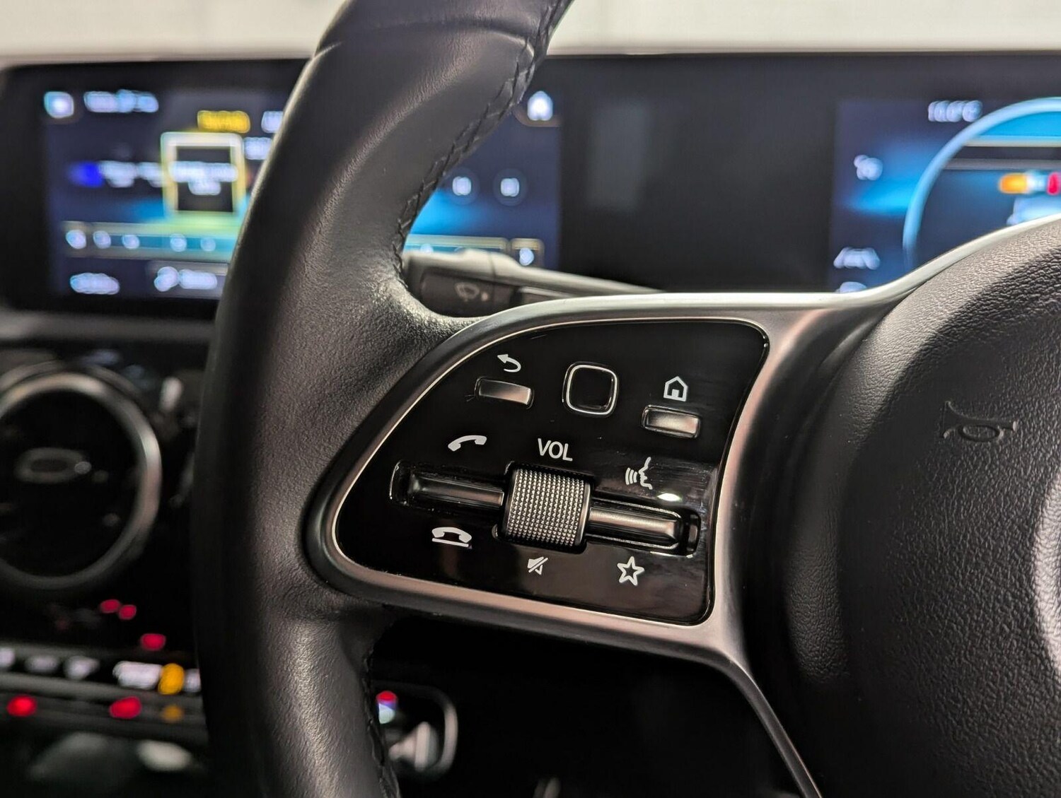 Used Mercedes-Benz A-Class 2022 for sale - 77484270: Photo 32