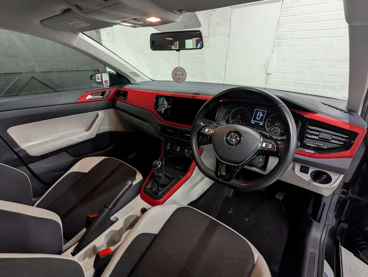 Used Volkswagen Polo 2020 for sale - 77424584: Photo 16