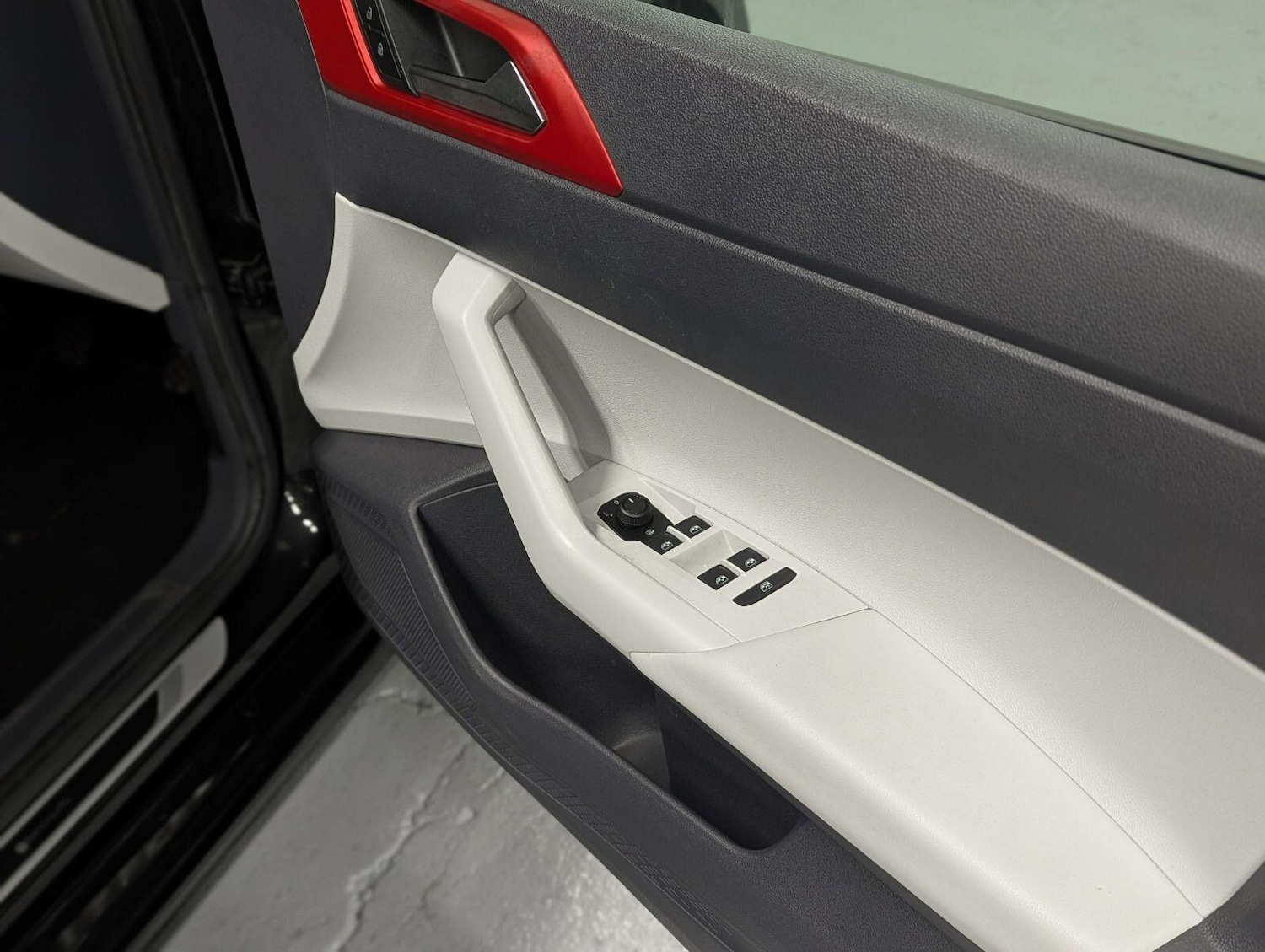 Used Volkswagen Polo 2020 for sale - 77424584: Photo 28