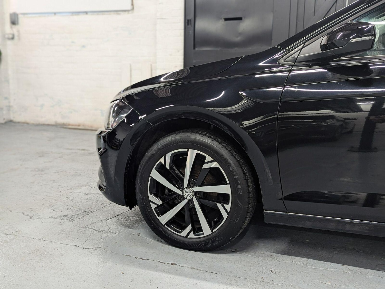 Used Volkswagen Polo 2020 for sale - 77424584: Photo 33