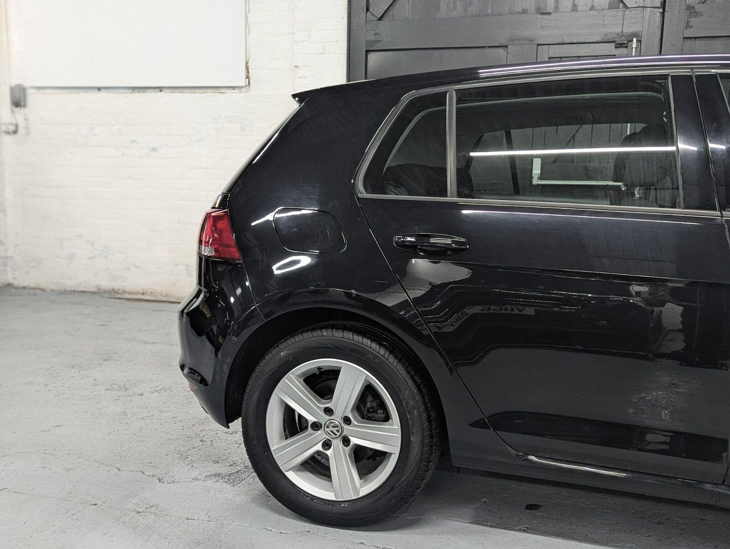 Used Volkswagen Golf 2016 for sale - 77387292: Photo 31