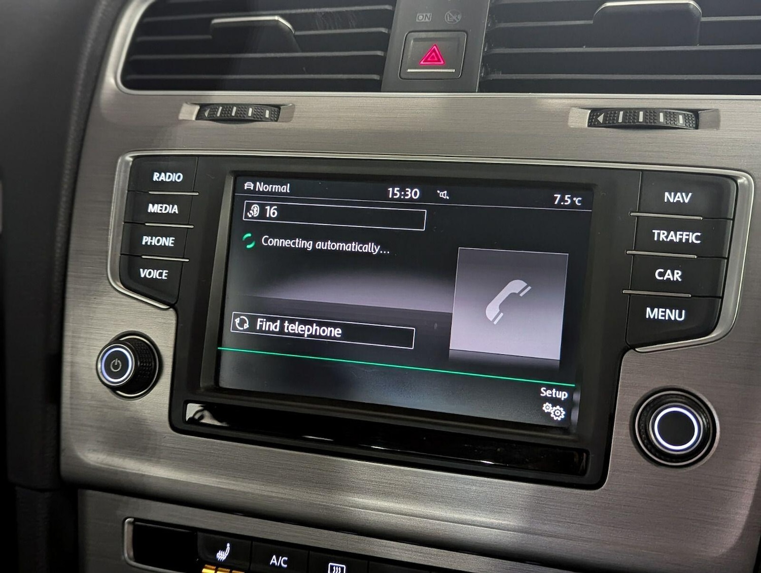 Used Volkswagen Golf 2016 for sale - 77387292: Photo 36