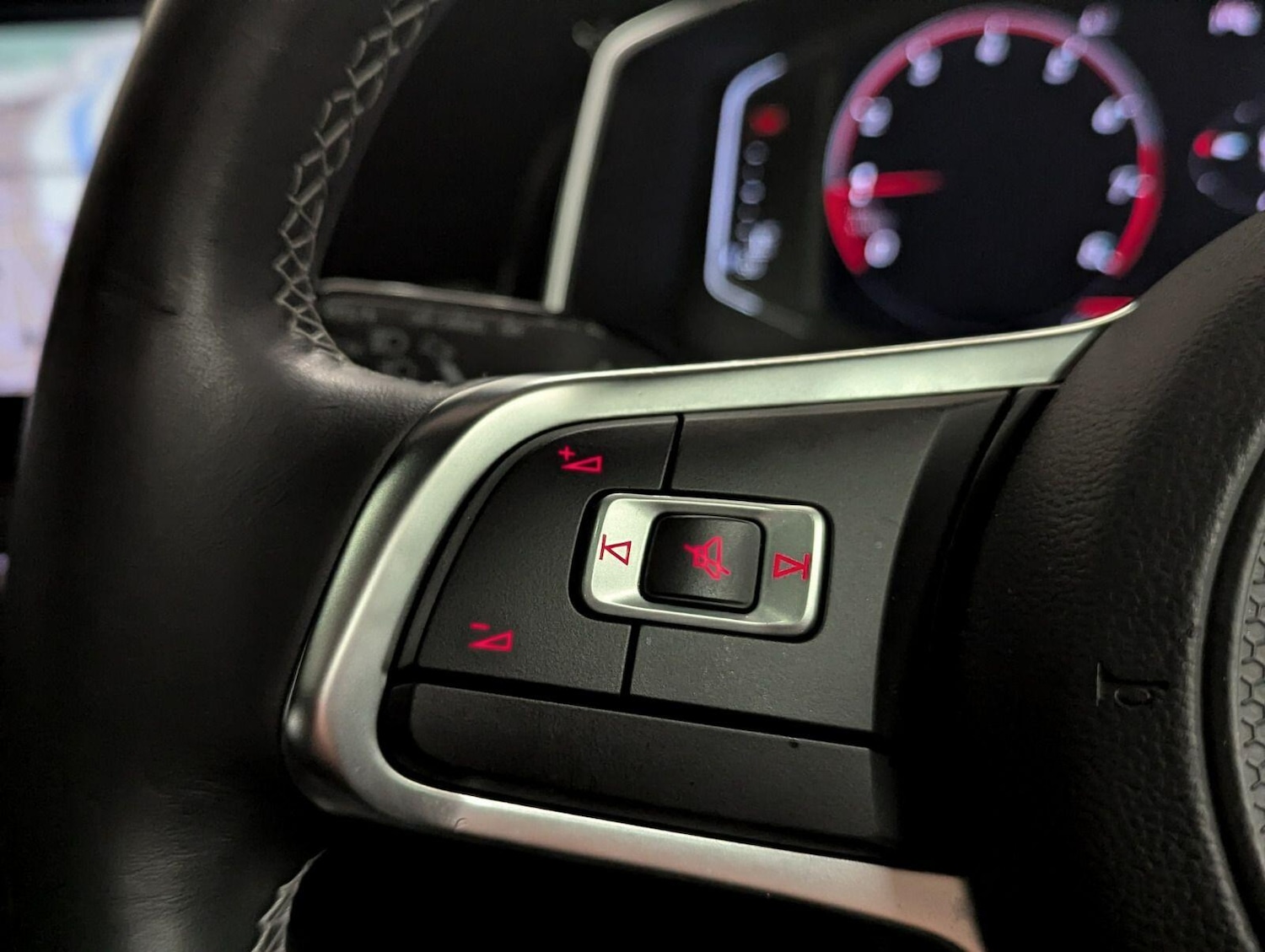 Used Volkswagen Polo 2019 for sale - 78072374: Photo 32