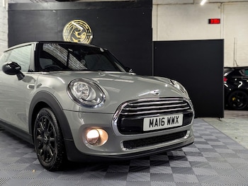 Used MINI Hatch 2016 for sale - 76607147: Photo