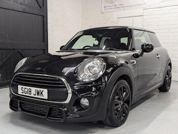 Used MINI Hatch 2018 for sale - 78318821: Photo