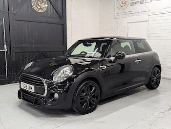 Used MINI Hatch 2018 for sale - 78318821: Photo