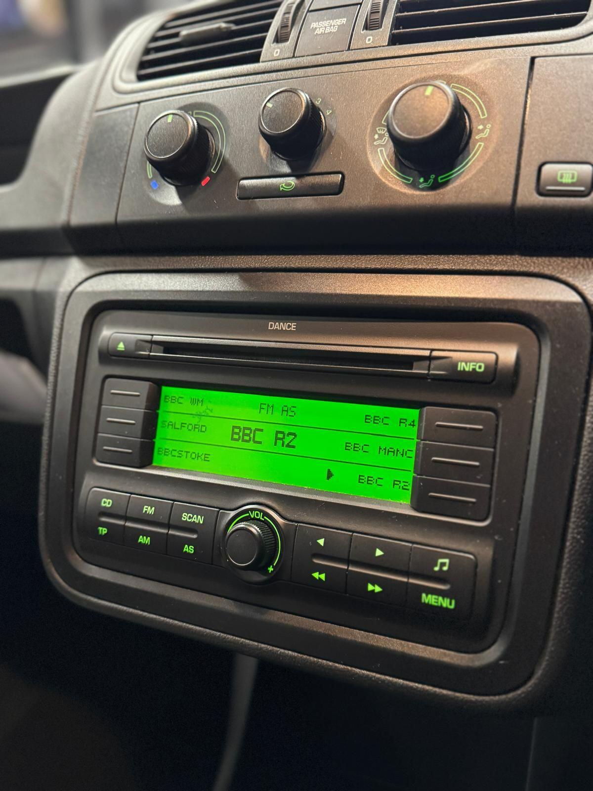 Used Skoda Fabia 2009 for sale - 77440475: Photo 13