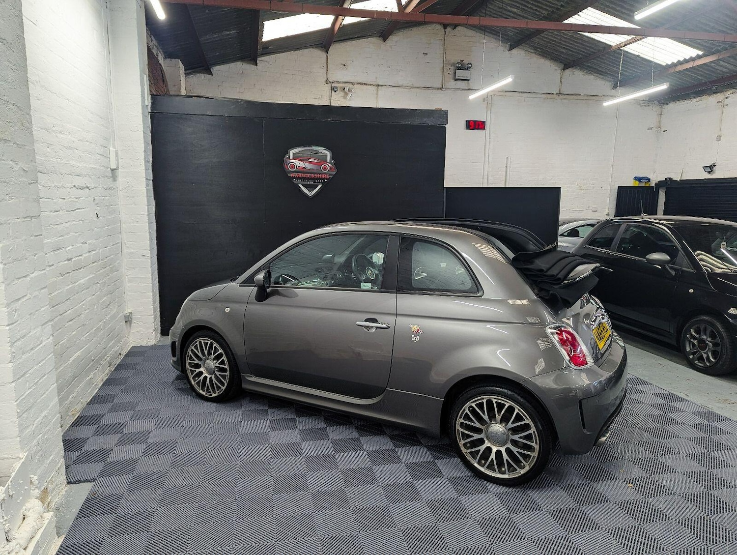 Used Abarth 500 2015 for sale - 78115880: Photo 9