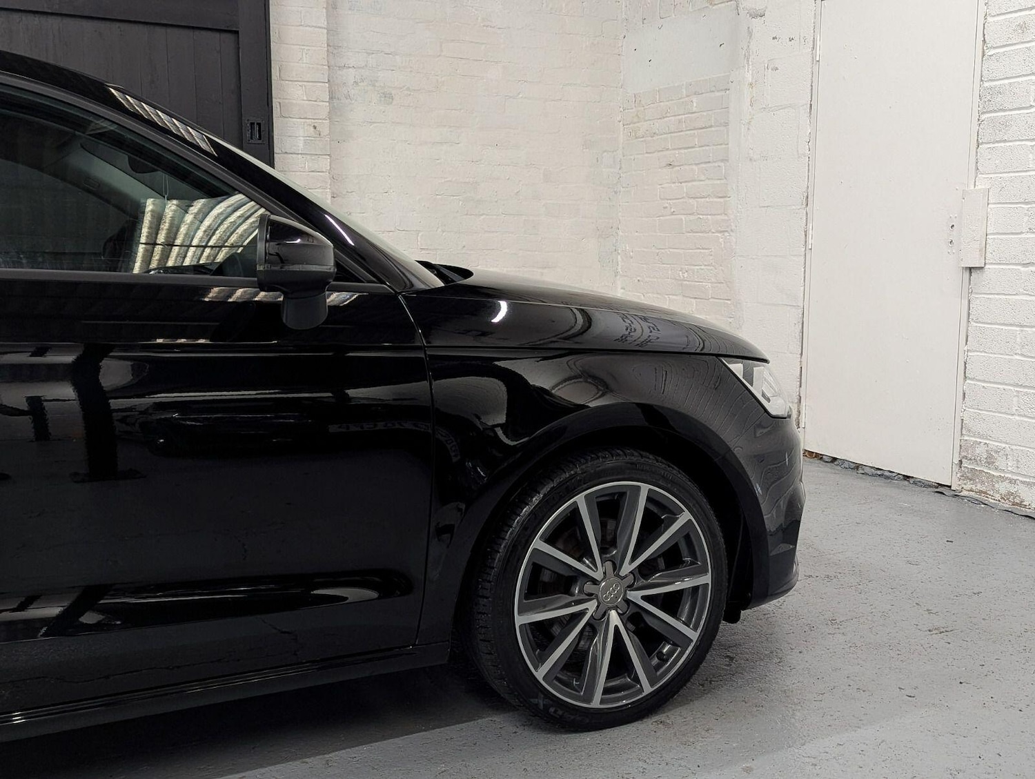 Used Audi A1 2015 for sale - 77978422: Photo 14