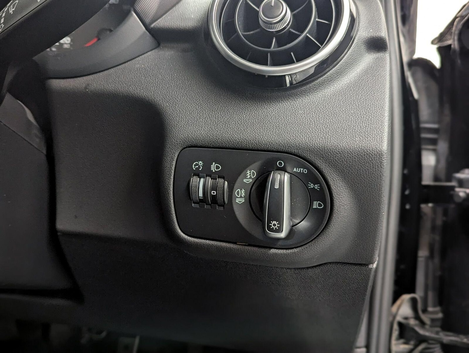 Used Audi A1 2015 for sale - 77978422: Photo 25