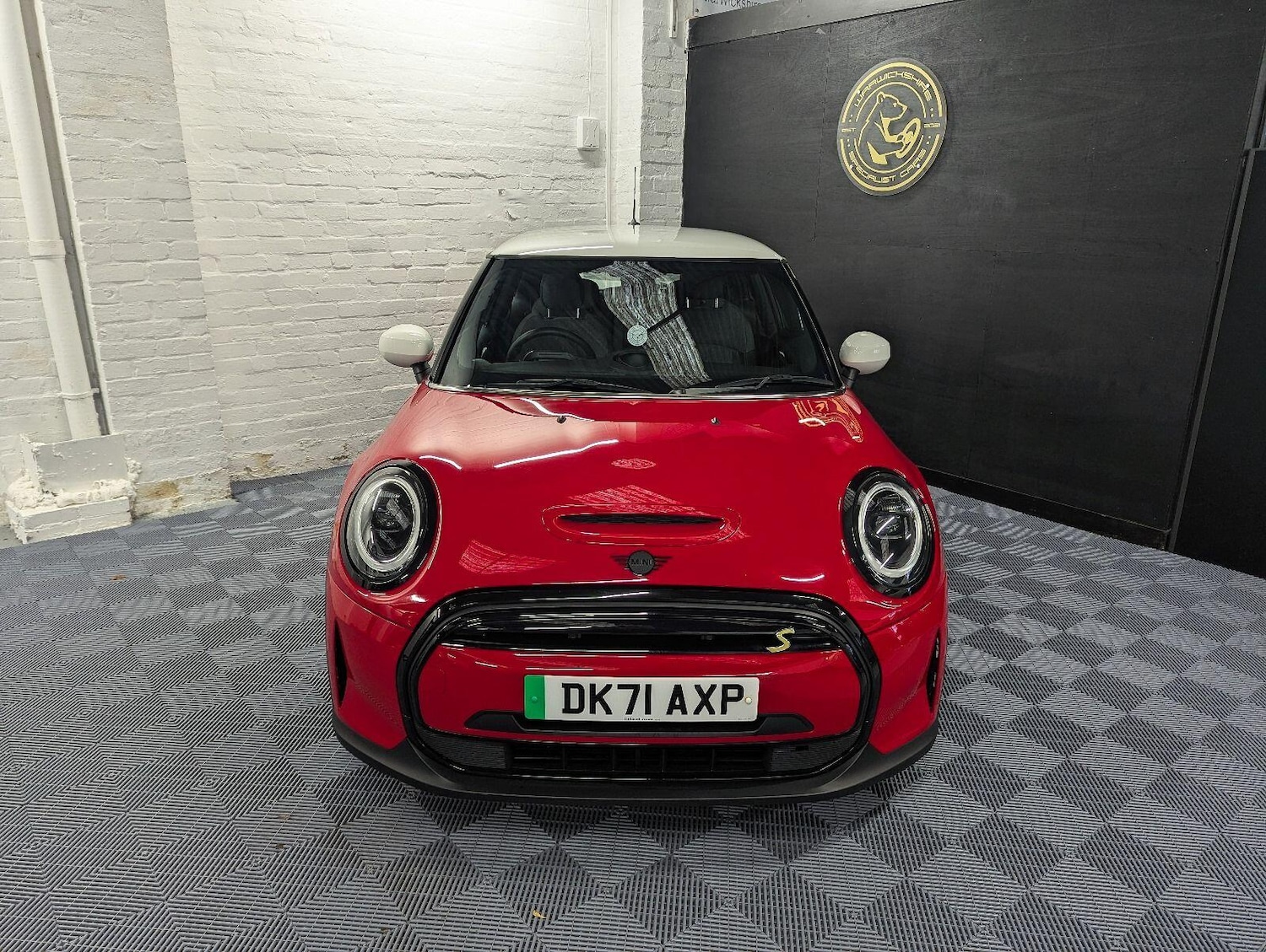 Used MINI Electric Hatch for sale - 76608571: Photo 2