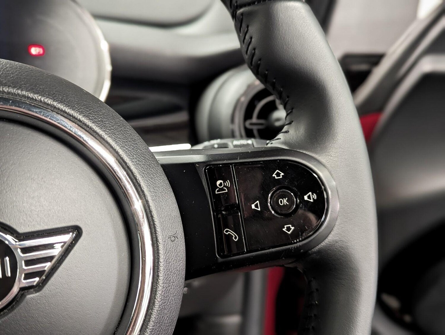 Used MINI Electric Hatch 2021 for sale - 76608571: Photo 22