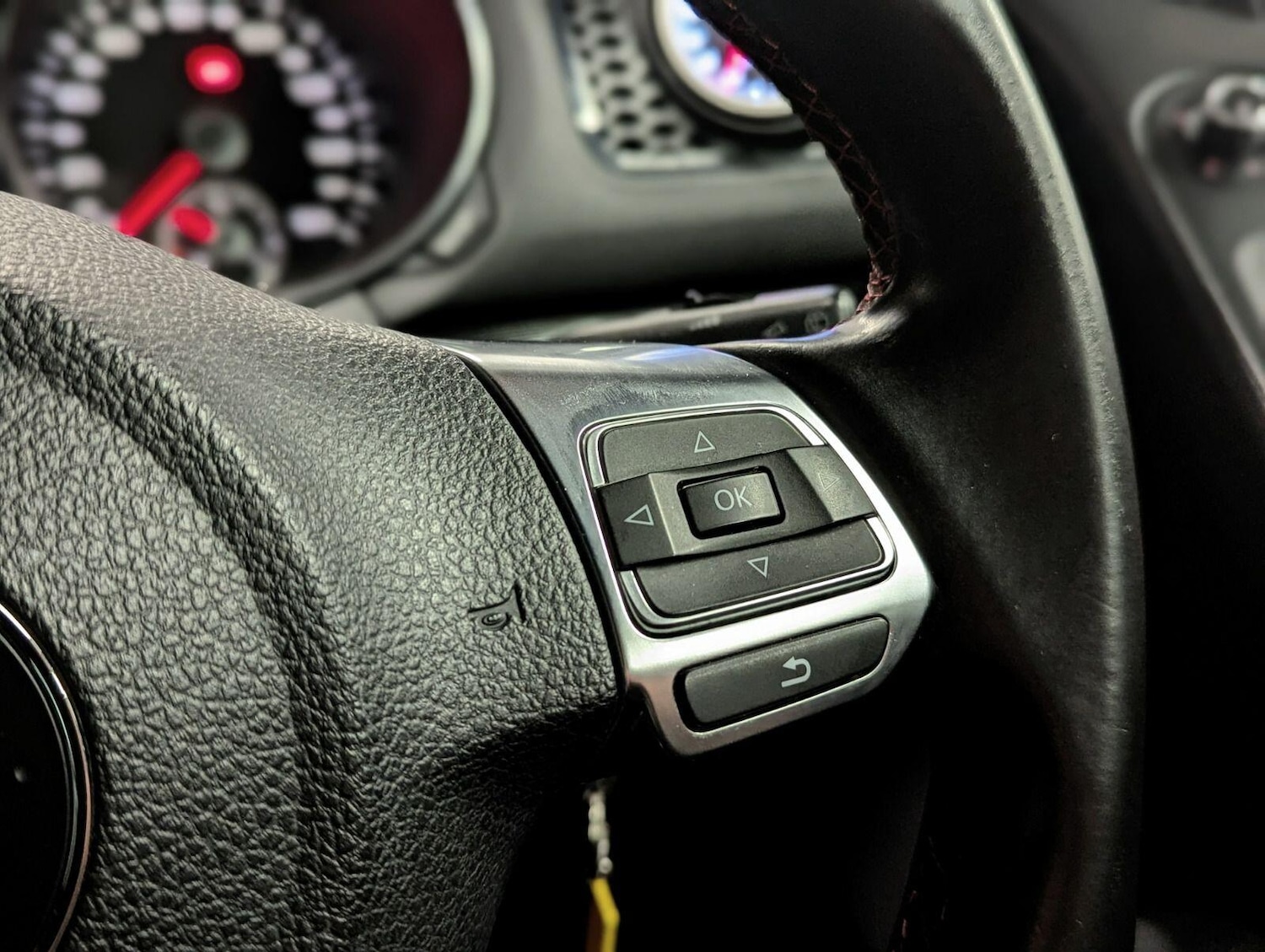 Used Volkswagen Golf 2009 for sale - 77229543: Photo 24