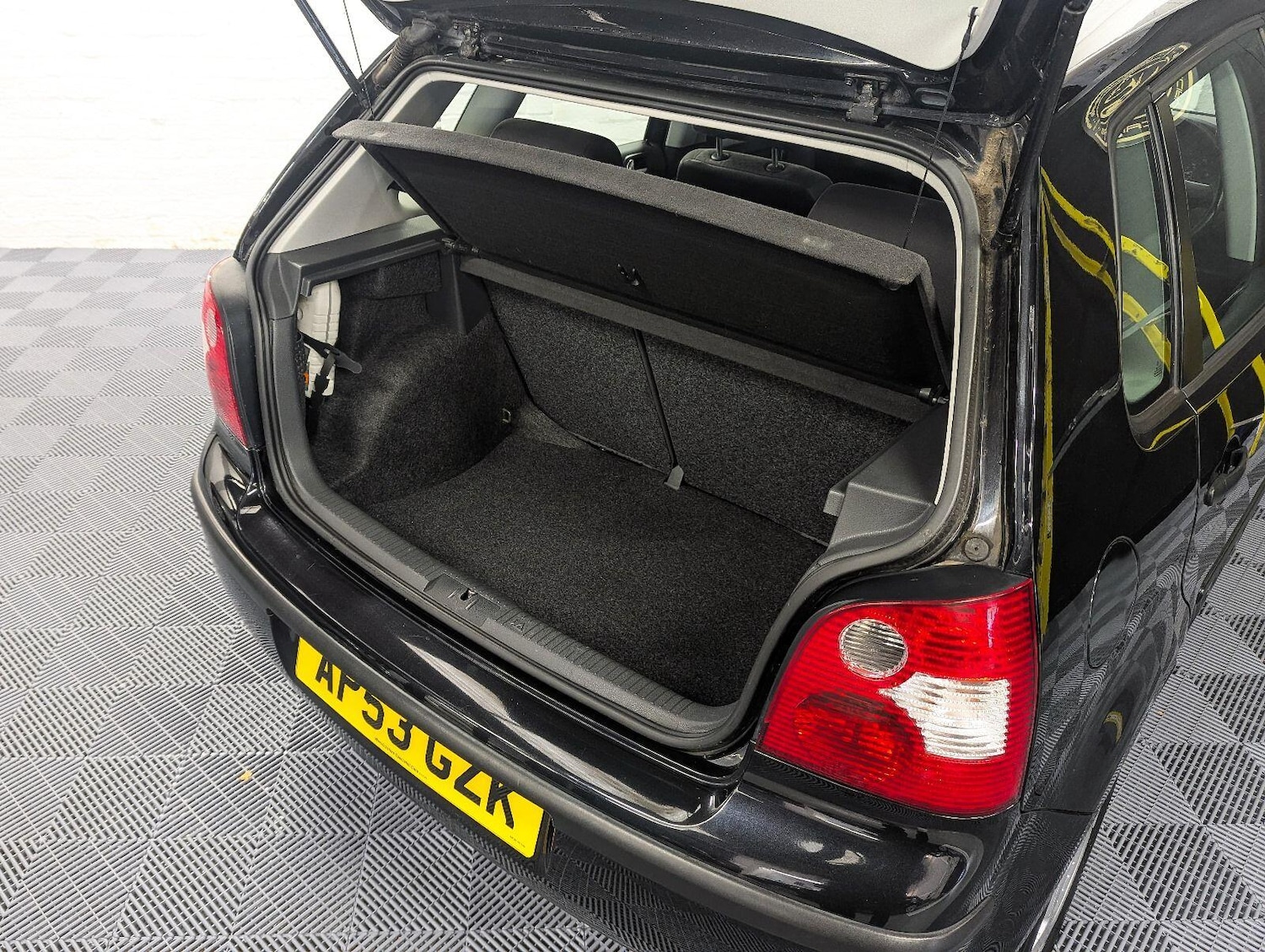 Used Volkswagen Polo 2003 for sale - 76689422: Photo 29