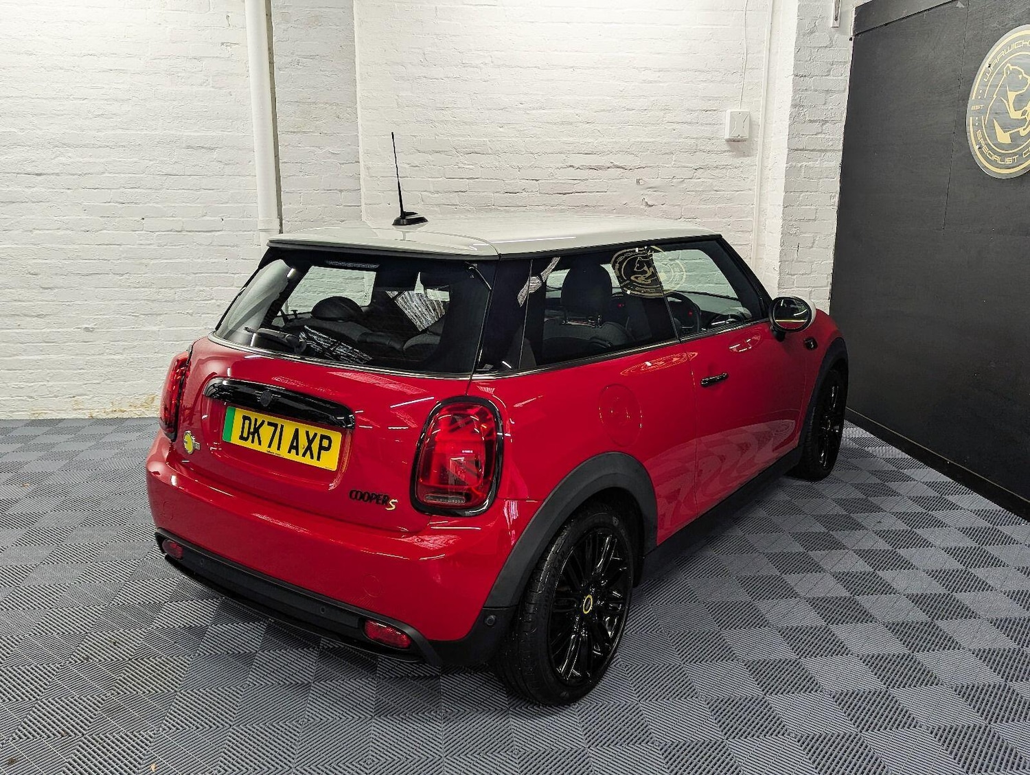 Used MINI Hatch 2021 for sale - 77647176: Photo 10