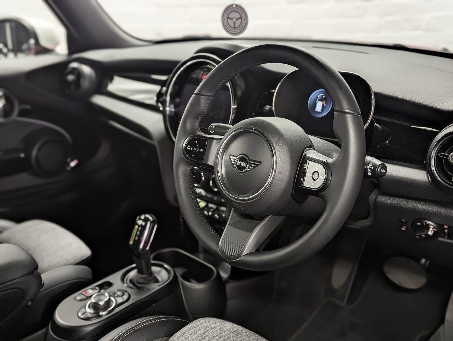 Used MINI Hatch 2021 for sale - 77647176: Photo 15