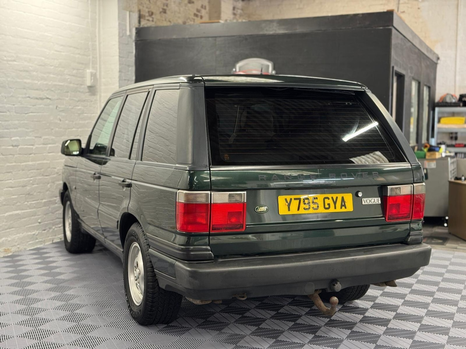 Used Land Rover Range Rover 2001 for sale - 77387073: Photo 4