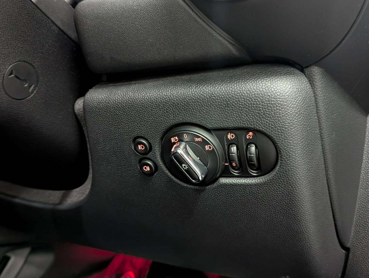 Used MINI Hatch 2019 for sale - 77799232: Photo 31