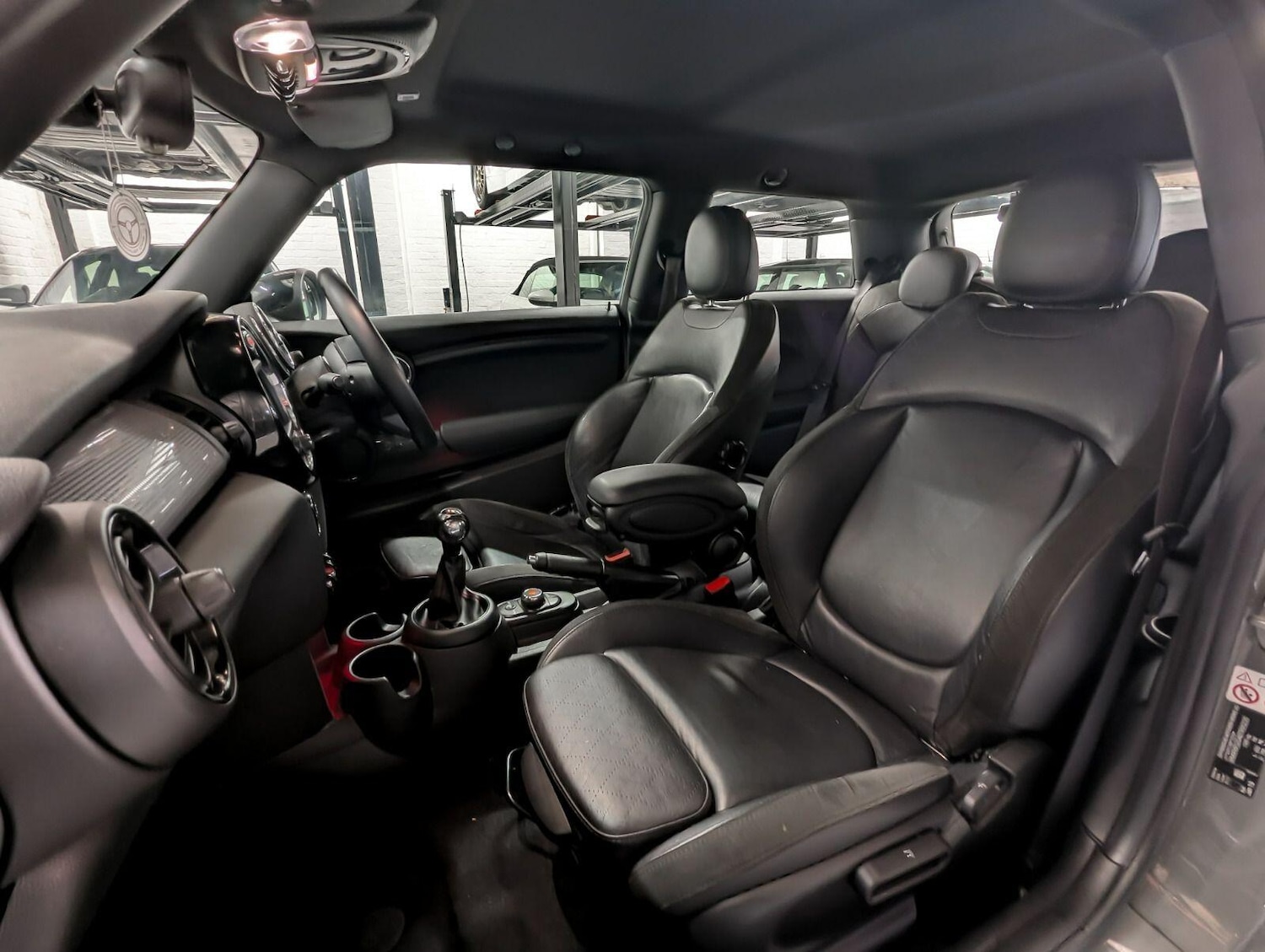 Used MINI Hatch 2019 for sale - 77799232: Photo 36