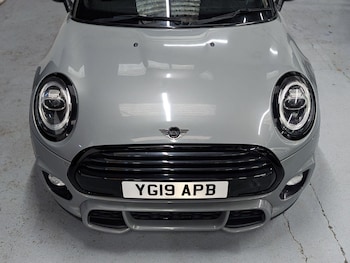 Used MINI Hatch 2019 for sale - 77799232: Photo