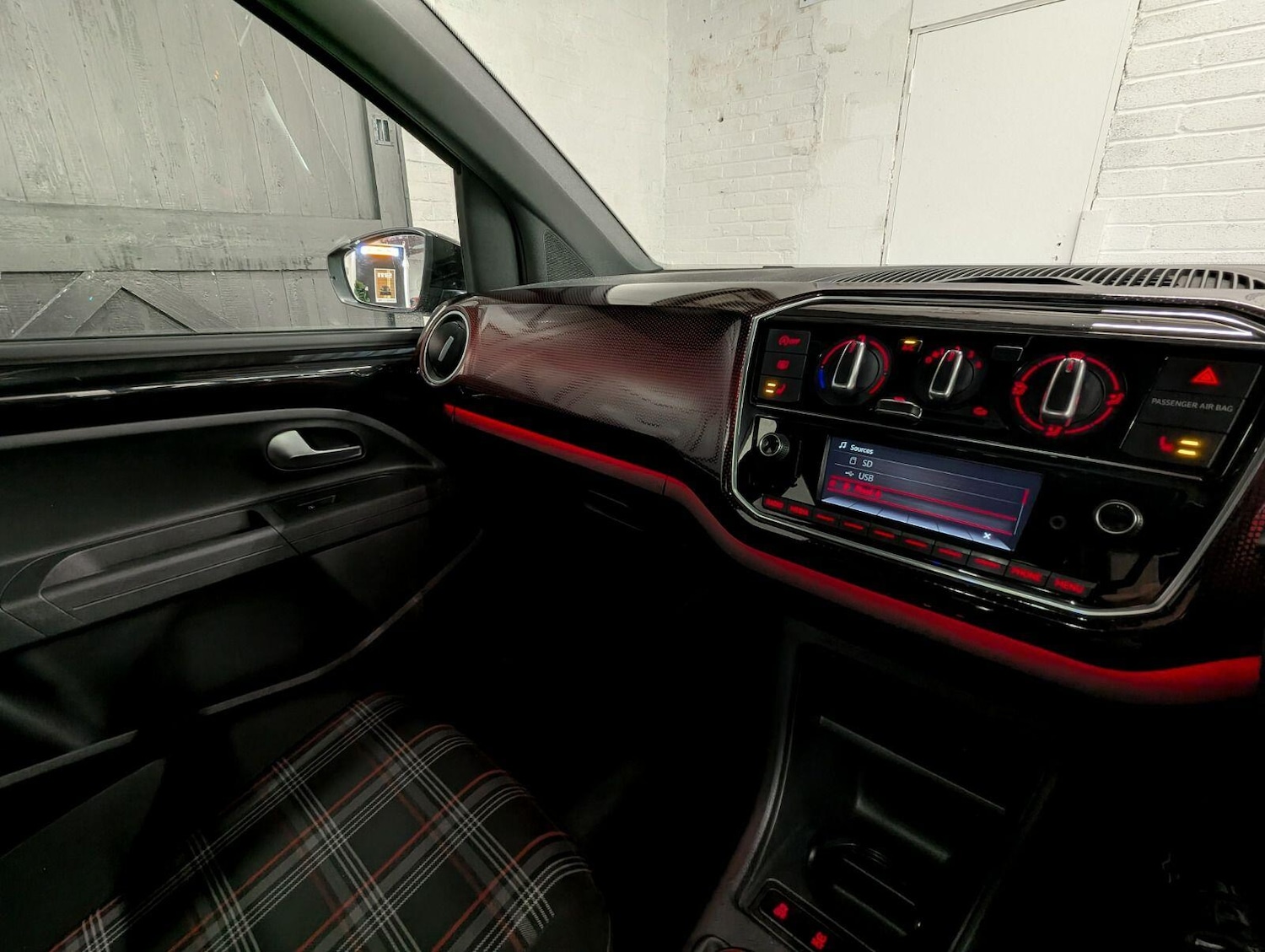 Used Volkswagen up! 2019 for sale - 77387355: Photo 14